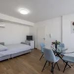 Sara Apartment